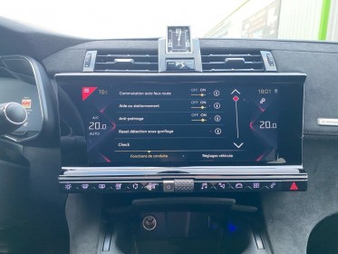 Ds ds7 crossback puretech 225 eat8 performance line caméra 360 sièges électriques sièges à mémoires garantie 12 mois...