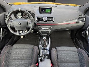 Renault megane iii coupe rs 2.0 265ch - jaune sirius - jantes steev 19  - ligne milltek - suivi complet - bose - bluetooth...