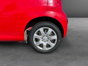 Peugeot 107 1.0e 12v 68ch blue lion trendy moteur à chaine/pas de climatisation garantie 12 mois occasion simplicicar...