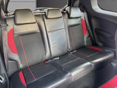 Peugeot 208 1.6 thp  ch ss bvm6 gti garantie 12 mois occasion simplicicar toulon est simplicicar simplicibike france