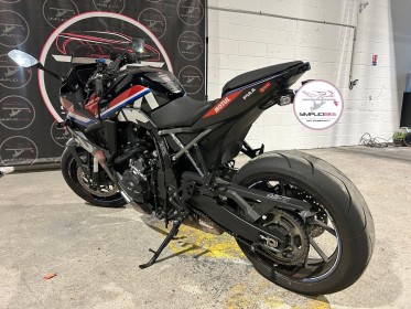 Suzuki gsx-8r 800 sert a2 garantie 1 an occasion parc motos beauvais simplicicar simplicibike france