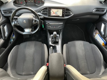 Peugeot 308 1.6 bluehdi 100ch ss bvm5 style occasion simplicicar amiens  simplicicar simplicibike france
