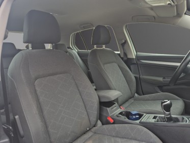 Volkswagen golf 1.5 tsi 130 bvm6 life 1st volant  sièges chauffants carplay keyless radar av/ar garantie 12mois occasion...