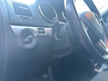 Skoda yeti 2015 2.0 tdi cr 140 fap green tec outdoor, gps, radar de recul, feux auto, 4x2 garantie 12 mois occasion...