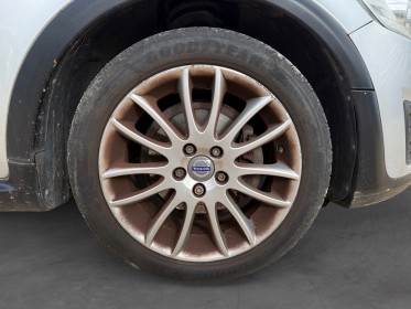 Volvo c30 2.0d 136 ch momentum entretien 100% volvo garantie 12 mois occasion simplicicar dijon simplicicar simplicibike france