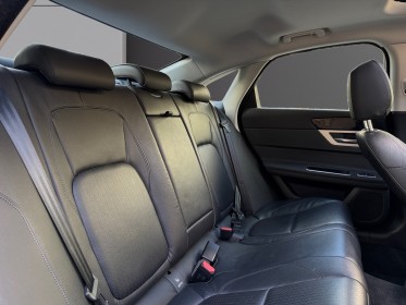 Jaguar xf xf 2.0 d - 180 ch bva business prestige - hud - caméra de recul - sièges électriques à mémoires occasion paris...