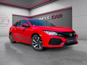 Honda civic 2018 1.0 i-vtec 126 elegance garantie 12 mois sièges chauffants occasion  simplicicar nord isere simplicicar...