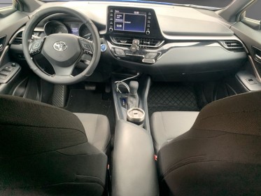 Toyota c-hr hybride my22 1.8l dynamic garantie 12 mois occasion montreuil (porte de vincennes)(75) simplicicar simplicibike...