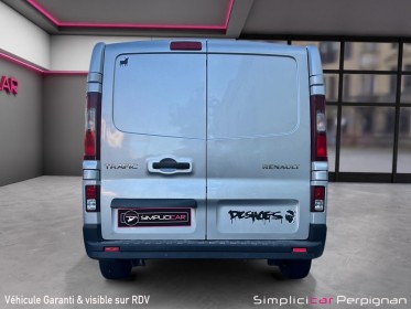 Renault trafic fourgon l1h1 1000 kg dci 145 ch grand confort gps/climatisation garantie 12 mois occasion simplicicar...