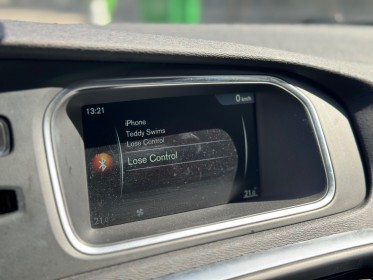 Volvo v40 t3 152 r-design geartronic a - garantie 12 mois - radar de recul - startstop occasion paris 17ème (75)(porte...