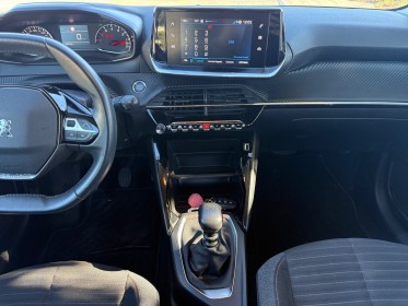 Peugeot 208 bluehdi 100 ss bvm6 active apple car play garantie 12 mois occasion simplicicar marignane  simplicicar...