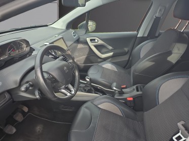 Peugeot 2008 1.6 bluehdi 100ch bvm5 urban cross//garantie 12 mois// occasion simplicicar lille  simplicicar simplicibike france