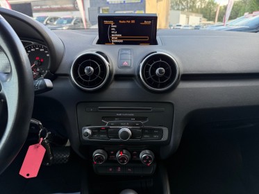 Audi a1 sportback 95 ch s tronic 7 midnight series garantie 12 mois occasion simplicicar pertuis  simplicicar simplicibike...