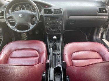 Peugeot 406 coupe 3.0i v6 pack distri effectuée occasion simplicicar la fleche simplicicar simplicibike france