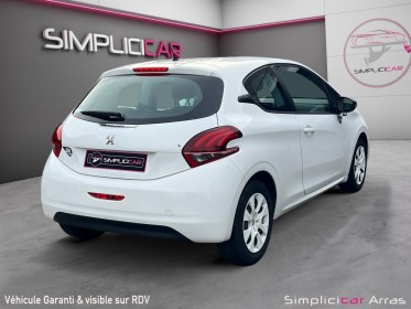 Peugeot 208 1.0 vti 68ch bvm5 like - garantie 12 mois occasion simplicicar arras  simplicicar simplicibike france