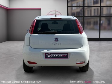 Fiat punto serie 8 1.2 69 ch lounge climatisation jantes alliage ecran numérique garantie 12 mois occasion barberey...