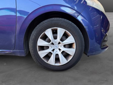 Peugeot 208 1.0 puretech 68ch bvm5 like - garantie 12 mois occasion simplicicar toulon est simplicicar simplicibike france