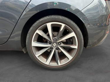 Seat leon 105 ch fr - garantie 12 mois / camera de recule / eclairage d'ambiance led / aide au stationnement occasion paris...