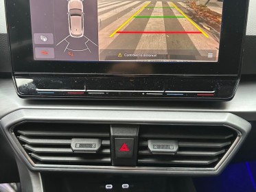 Seat leon 105 ch fr - garantie 12 mois / camera de recule / eclairage d'ambiance led / aide au stationnement occasion paris...