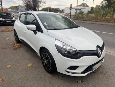Renault clio iv dci 75 energy zen/ entretien renault / radar de recul occasion paris 17ème (75)(porte maillot) simplicicar...