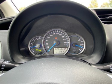 Toyota yaris hybride 1.5 100h dynamic boîte auto-caméra de recul-climatisation-gps occasion champigny-sur-marne (94)...