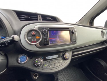 Toyota yaris hybride 1.5 100h dynamic boîte auto-caméra de recul-climatisation-gps occasion champigny-sur-marne (94)...