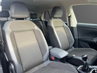 Volkswagen t-cross 1.0 tsi 115 start/stop bvm6 carat siége chauffant apple carplay démarrage sans clé chargeur...