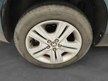 Peugeot 2008 bluehdi 100ch bvm6 style peu de kilomètres garantie un an occasion simplicicar amiens  simplicicar simplicibike...