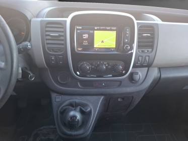 Renault trafic combi l1 dci 120 zen energy 9pl occasion simplicicar velay simplicicar simplicibike france