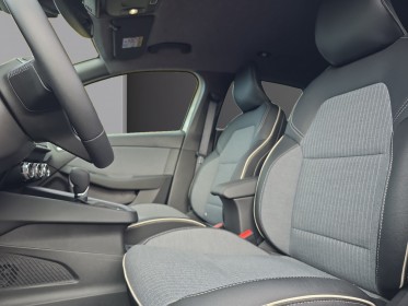 Renault clio v nouvelle e-tech full hybrid 145 ch techno caméra de recul 1ére main révisée garantie 12 mois entretien......