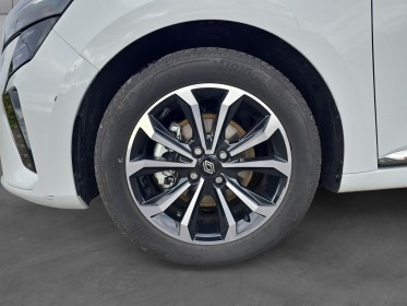 Renault clio v nouvelle e-tech full hybrid 145 ch techno caméra de recul 1ére main révisée garantie 12 mois entretien......