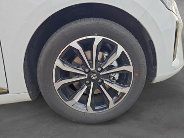 Renault clio v nouvelle e-tech full hybrid 145 ch techno caméra de recul 1ére main révisée garantie 12 mois entretien......