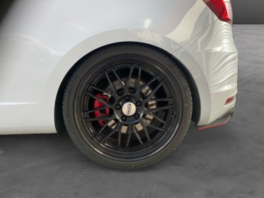 Seat leon sc 2.0 tsi 280 cupra dsg6 garantie 12 mois occasion simplicicar rouen simplicicar simplicibike france