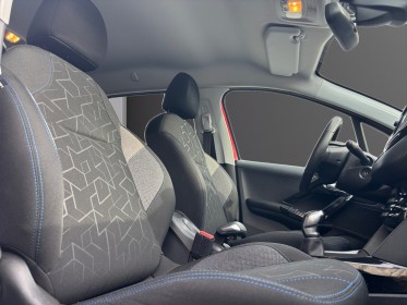 Peugeot 2008 bluehdi 100ch bvm5 signature - suivi/radar av ar/carplay/attelage - garantie 12 mois occasion simplicicar...