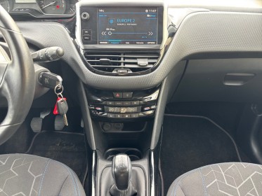 Peugeot 2008 bluehdi 100ch bvm5 signature - suivi/radar av ar/carplay/attelage - garantie 12 mois occasion simplicicar...