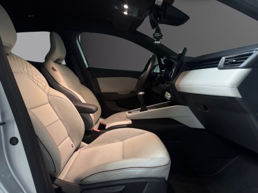 Renault clio  v 1.3 tce 140  initiale paris 21n occasion simplicicar pau simplicicar simplicibike france