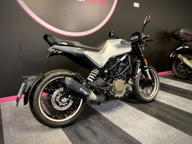 Husqvarna vitpilen 401 garantie 12 mois occasion parc moto simplicicar lyon ouest simplicicar simplicibike france