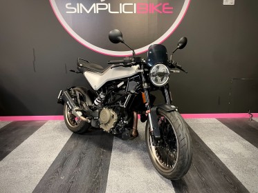 Husqvarna vitpilen 401 garantie 12 mois occasion parc moto simplicicar lyon ouest simplicicar simplicibike france