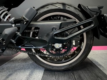 Husqvarna vitpilen 401 garantie 12 mois occasion parc moto simplicicar lyon ouest simplicicar simplicibike france