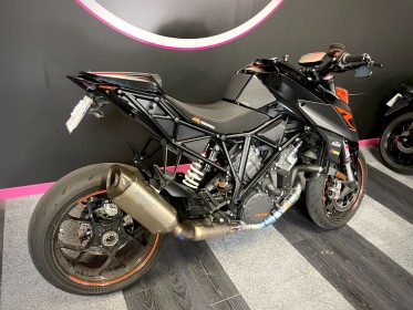 Ktm super duke 1290 garantie 12 mois occasion parc moto simplicicar lyon ouest simplicicar simplicibike france