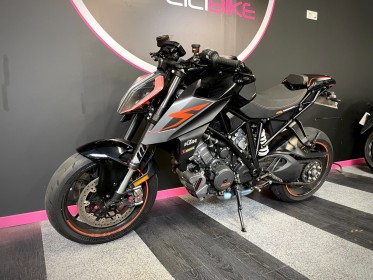 Ktm super duke 1290 garantie 12 mois occasion parc moto simplicicar lyon ouest simplicicar simplicibike france