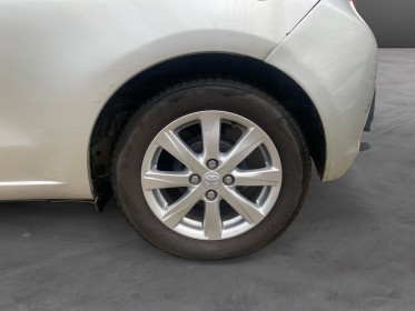 Toyota yaris 69 vvt-i active occasion simplicicar livry gargan simplicicar simplicibike france
