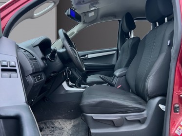 Isuzu d-max crew cab 1.9 4x4 planet 1ere main garantie 1 an occasion parc voitures beauvais simplicicar simplicibike france