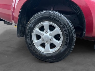 Isuzu d-max crew cab 1.9 4x4 planet 1ere main garantie 1 an occasion parc voitures beauvais simplicicar simplicibike france