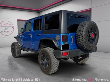 Jeep wrangler 2.8 crd 200cv rubicon jk wrangler 5 portes , carplay, 31650 km , couleur hydro blue, rehaussée , pont...