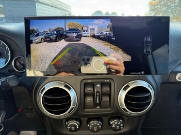 Jeep wrangler 2.8 crd 200cv rubicon jk wrangler 5 portes , carplay, 31650 km , couleur hydro blue, rehaussée , pont...