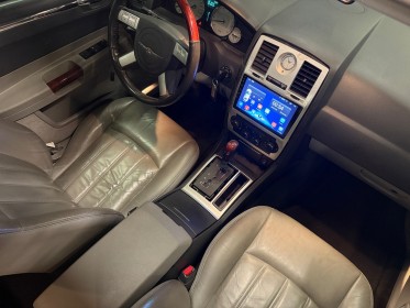 Chrysler 300c 5.7 v8 hemi - 2ème main - origine france - historique complet occasion simplicicar lyon ouest simplicicar...