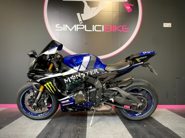 Yamaha yzf-r 1 r1 crossplane garantie 12 mois occasion parc moto simplicicar lyon ouest simplicicar simplicibike france