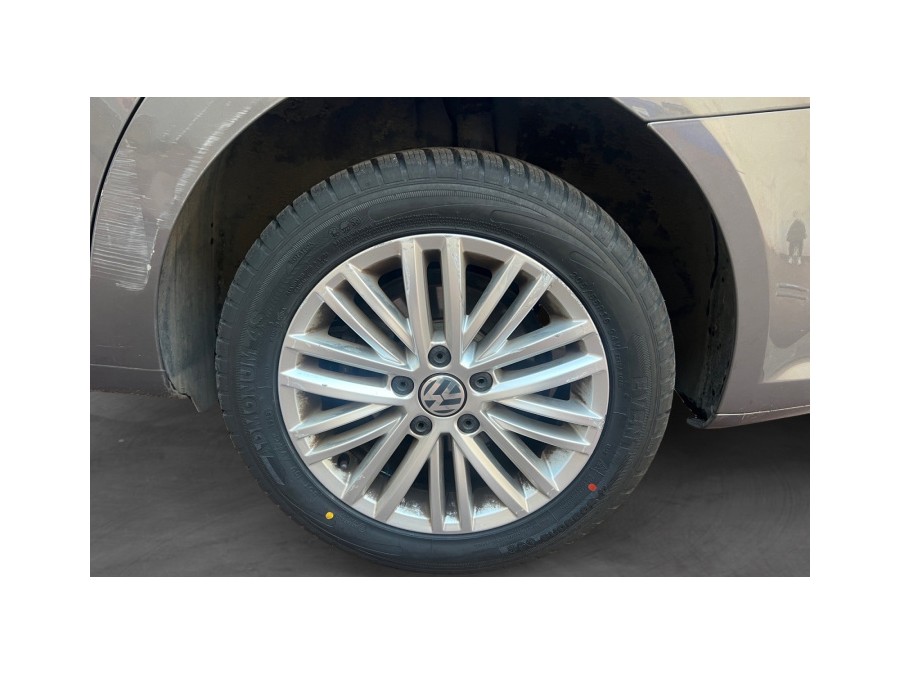 VOLKSWAGEN d'occasion TOURAN 2.0 TDI 140 cup de 2014 Le Raincy (93)﻿