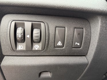 Renault megane iii coupe 1.6 16v 110 - garantie 12mois - radio cd bluetooth mp3 - clim auto - rÉgulateur occasion...